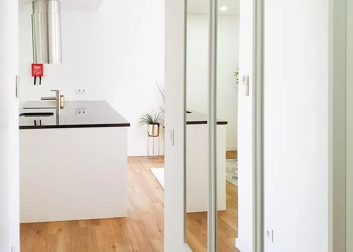 Apartament Charming Close To Lx Factory *