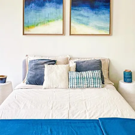 Charming Close To Lx Factory