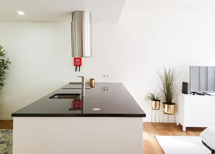Charming Close To Lx Factory * Lisboa